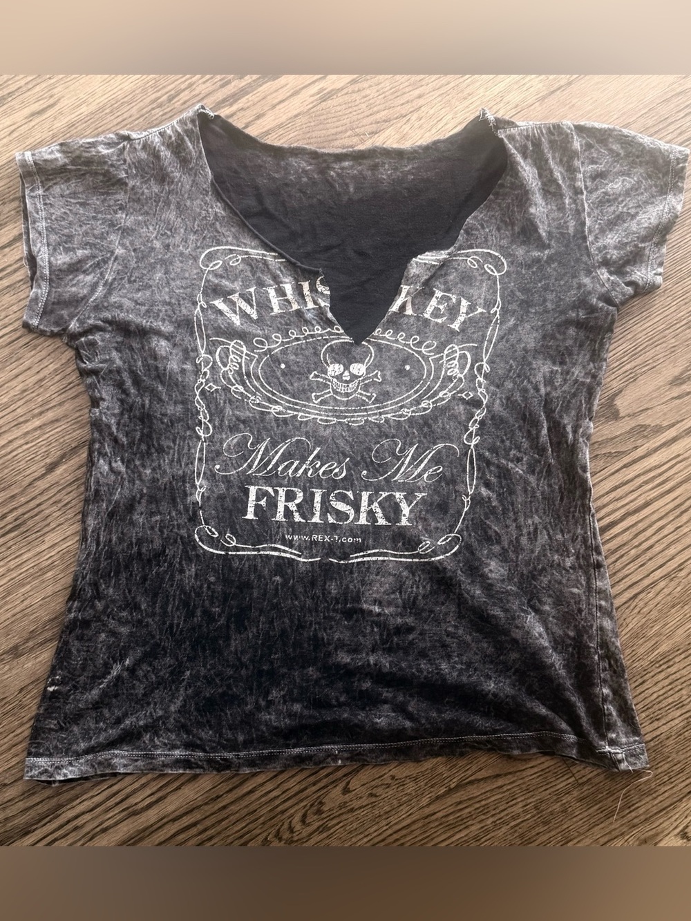 Vintage Whiskey Makes Me Frisky Graphic Tee - Black/Grey